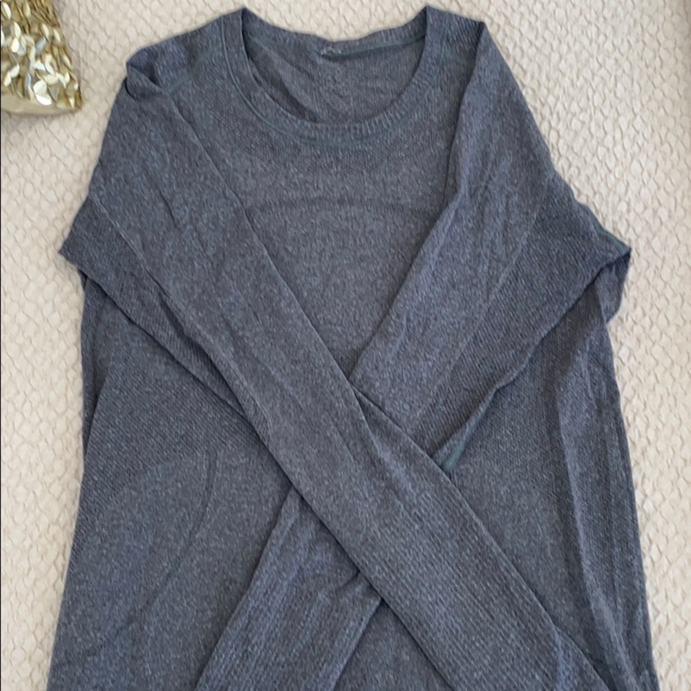 Lululemon long sleeve shirt